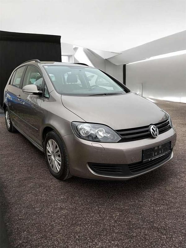 Gebraucht VW Golf 105 PS (77 kW) 2010 Limousine