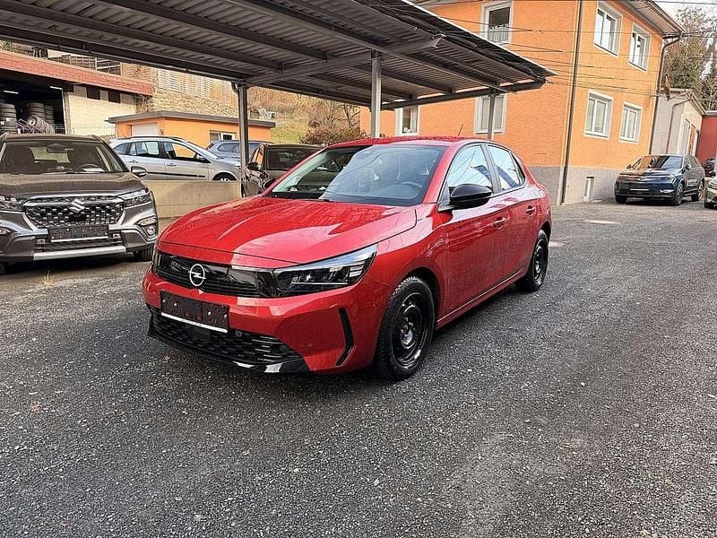 Rot Gebraucht 2024 Opel Corsa Limousine | € 16.990 (Etwas zu teuer) - Bild 1/4