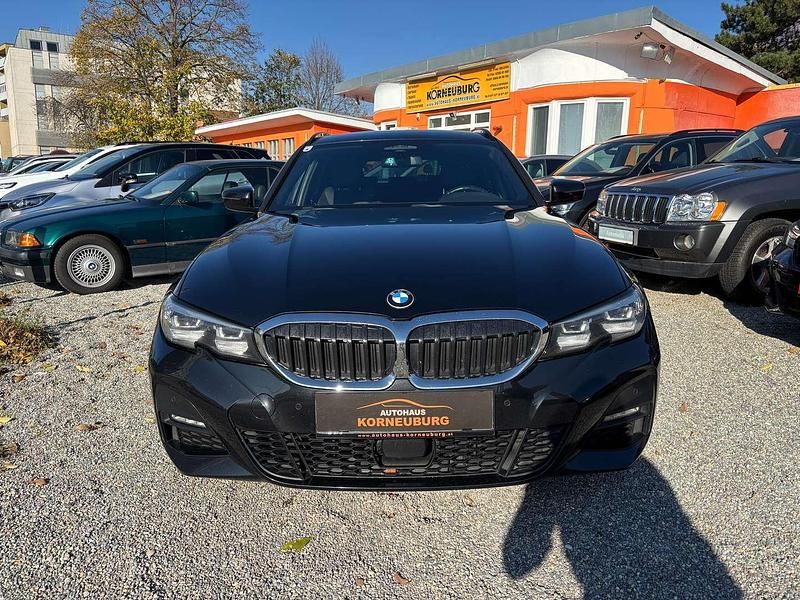 Gebraucht BMW 320 M Sport 190 PS (139 kW) 2020 Schwarz Kombi