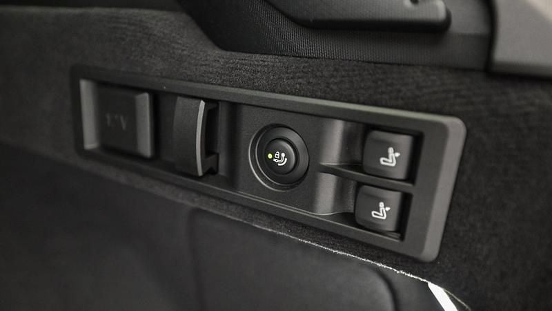 Gebraucht BMW 320 M Sport 190 PS (139 kW) 2024 Skyscraper grau Kombi