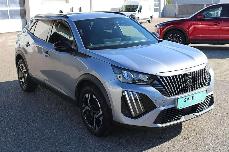 Gebraucht Peugeot 2008 Allure 101 PS (74 kW) 2024 Silber SUV