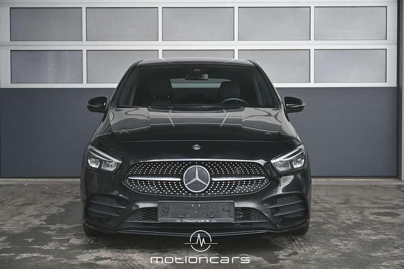 Gebraucht Mercedes B220 AMG line 190 PS (139 kW) 2020 Schwarz Van / Kleinbus