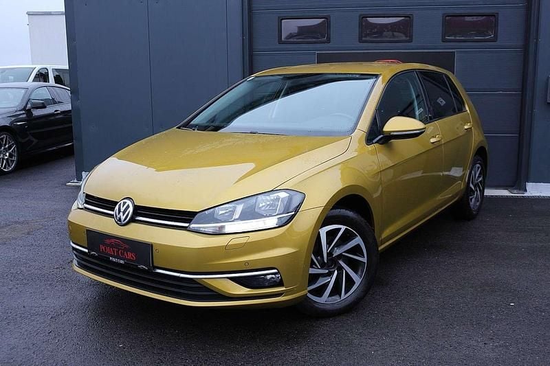 Gelb Gebraucht 2017 VW Golf VII Highline Limousine | € 12.490 (Fairer Preis) - Bild 1/4