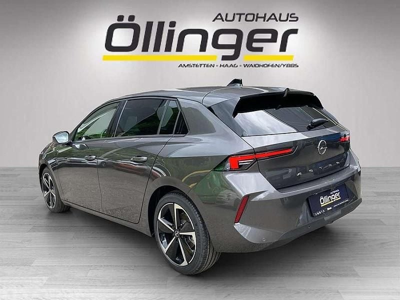 Gebraucht Opel Astra Edition 110 PS (80 kW) 2025 Grau Limousine