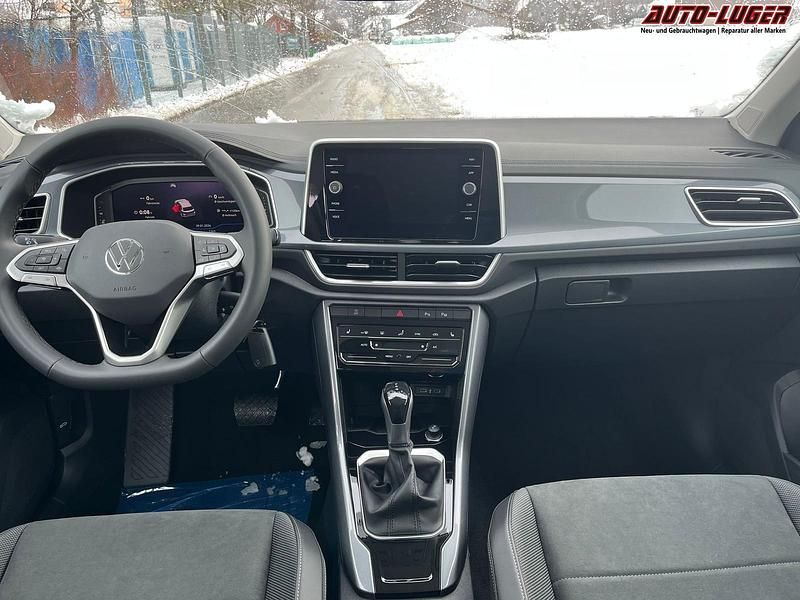 Neu VW T-Roc Style 2026 Pure white SUV