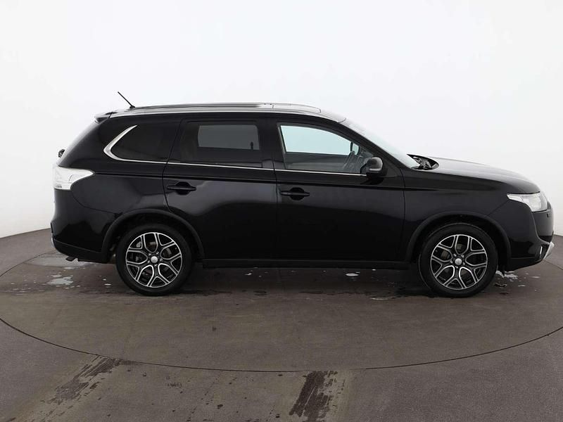 Gebraucht Mitsubishi Outlander 150 PS (110 kW) 2015 Schwarz SUV