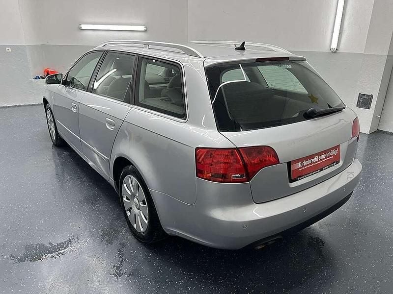 Gebraucht Audi A4 Comfort 116 PS (85 kW) 2006 Grau Kombi