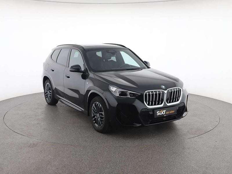 Schwarz Gebraucht 2023 BMW X1 M Sport SUV | € 37.990 (Superpreis) - Bild 1/3