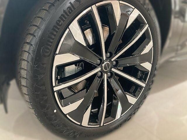 Neu Volvo XC90 309 PS (227 kW) 2025 Grau SUV