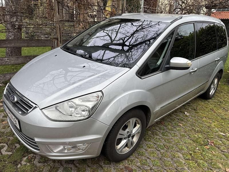 Gebraucht Ford Galaxy Titanium 163 PS (119 kW) 2013 Grau Van / Kleinbus
