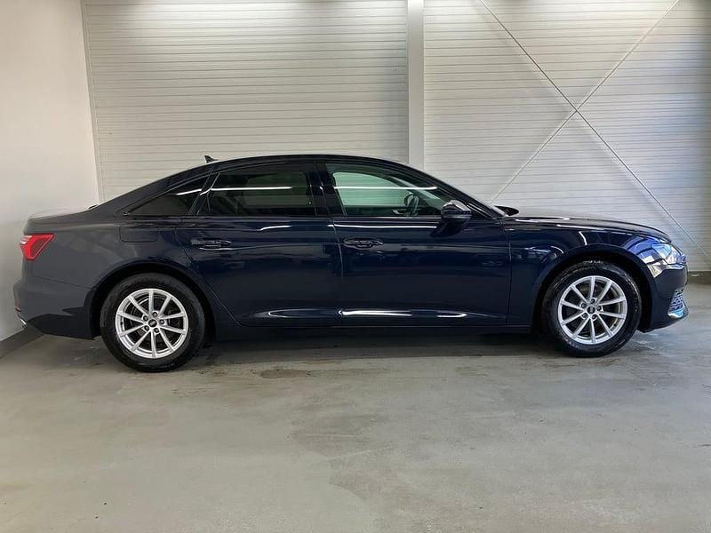 Gebraucht Audi A6 204 PS (150 kW) 2022 Blau Limousine