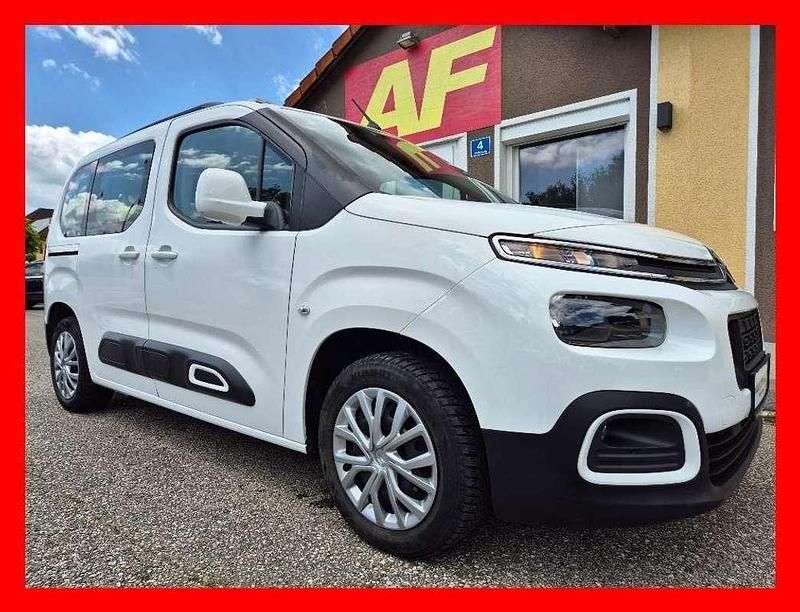Weiß Gebraucht 2019 Citroën Berlingo Feel Van / Kleinbus | € 15.990 (Fairer Preis) - Bild 1/4