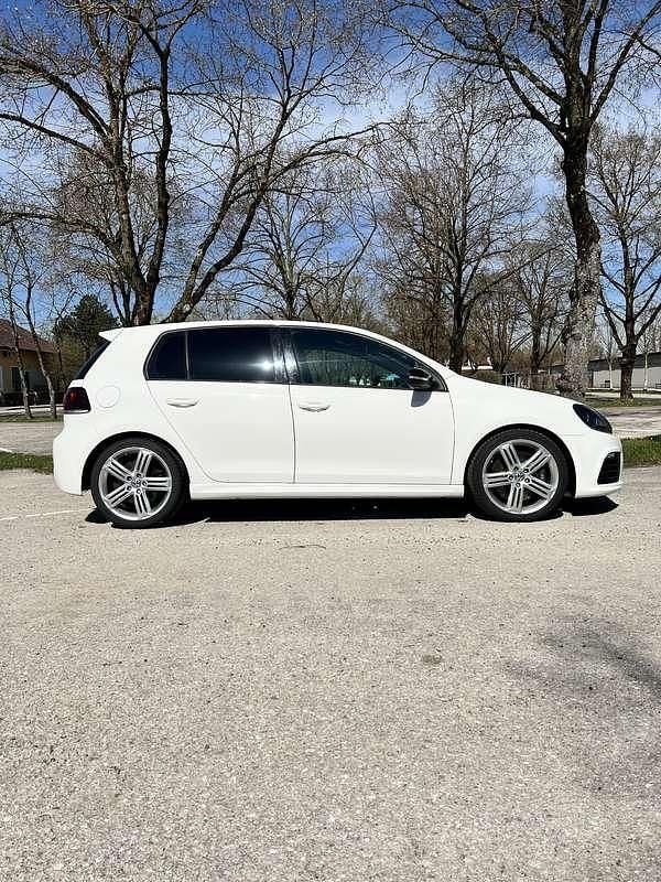 Gebraucht VW Golf VII R 271 PS (199 kW) 2012 Limousine