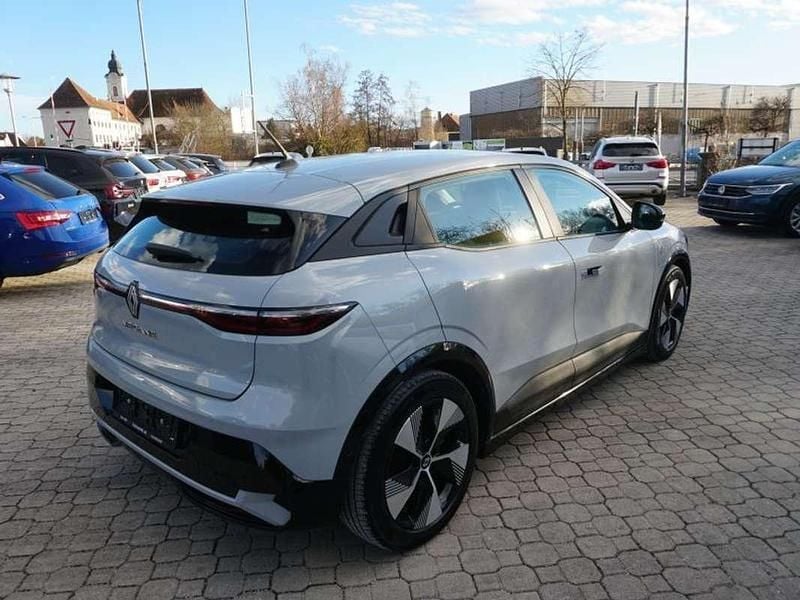 Gebraucht Renault Megane E-Tech Evolution 160 kW (218 PS) 2023 Grau Limousine