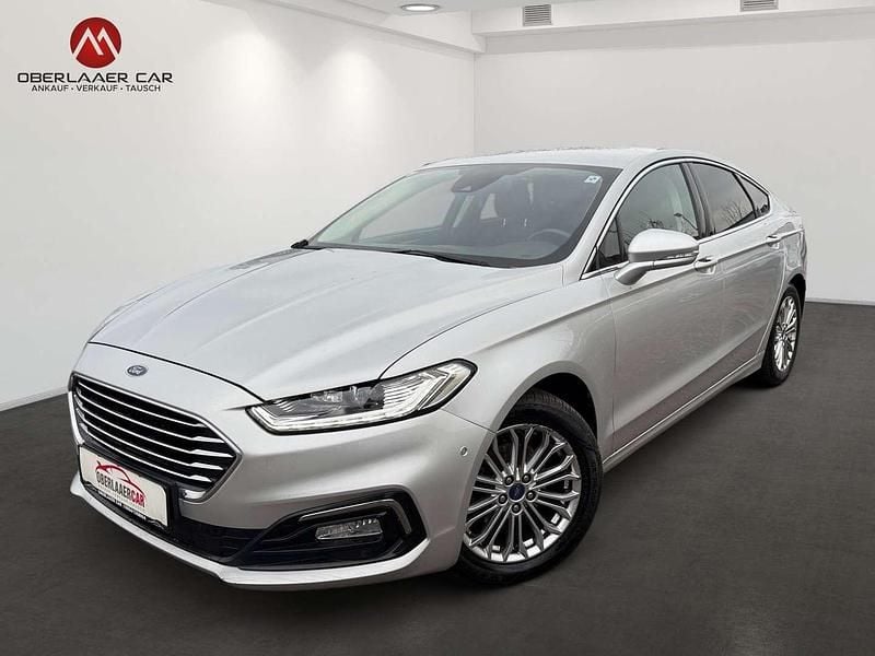 Silber Gebraucht 2020 Ford Mondeo Titanium Limousine | € 15.890 (Fairer Preis) - Bild 1/4