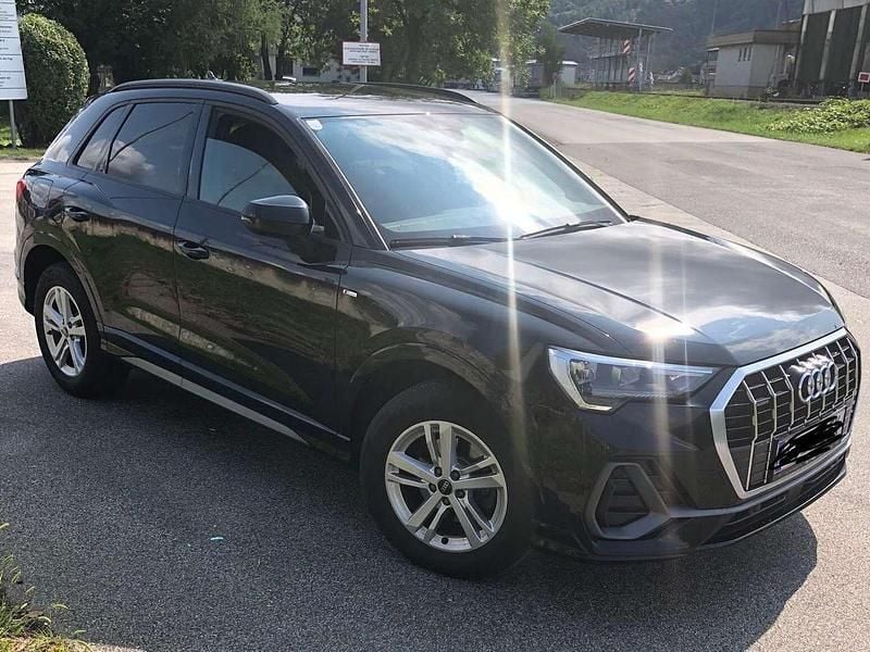 Schwarz Gebraucht 2020 Audi Q3 S-Line SUV | € 30.400 (Superpreis) - Bild 1/4