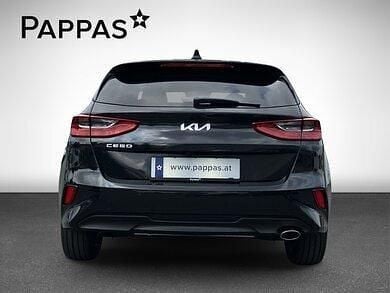 Neu Kia Ceed Silver 140 PS (102 kW) 2025 Black pearl Kleinwagen