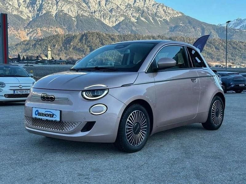 Gebraucht Fiat 500e La Prima 86 kW (118 PS) 2023 Gold Limousine