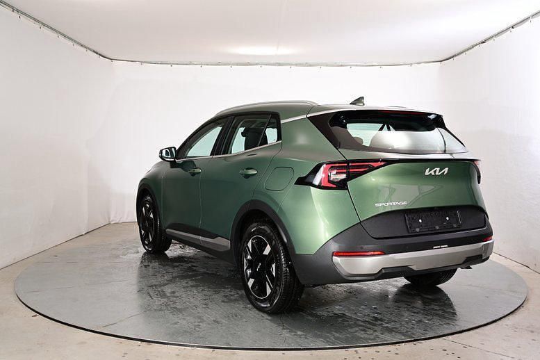 Neu Kia Sportage Silver 150 PS (110 kW) 2025 SUV