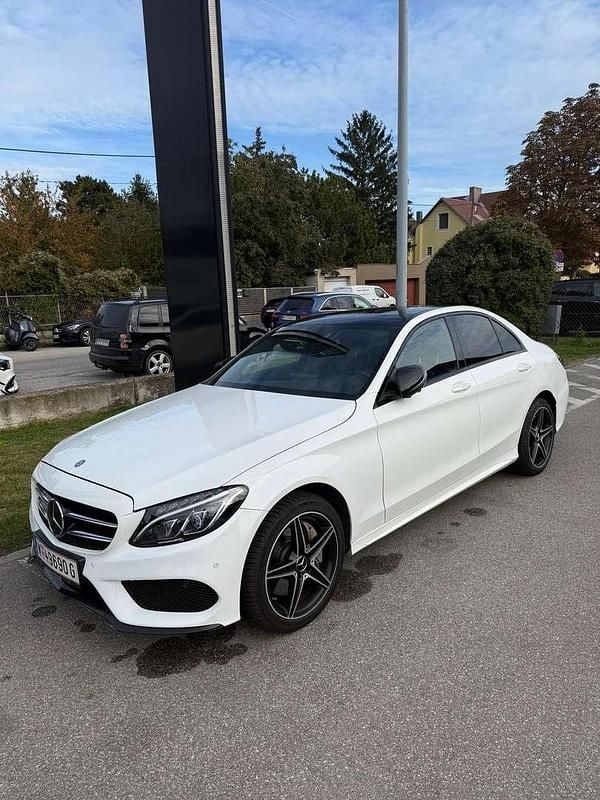 Gebraucht Mercedes C250 AMG line 204 PS (150 kW) 2015 Limousine