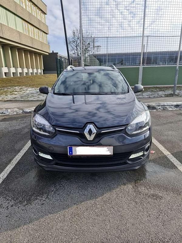 Gebraucht Renault Mégane GrandTour LIMITED 116 PS (85 kW) 2014 Grau Kombi