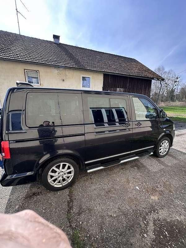 Gebraucht VW Multivan Highline 179 PS (131 kW) 2012 Van