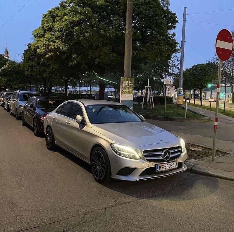 Gebraucht Mercedes C220 194 PS (142 kW) 2018 Limousine