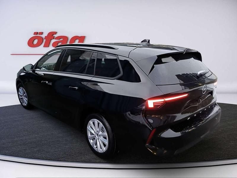 Neu Opel Astra Business Edition 136 PS (100 kW) 2025 Schwarz Kombi