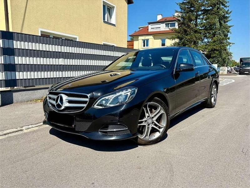 Gebraucht Mercedes E200 Avantgarde 136 PS (100 kW) 2015 Schwarz Limousine