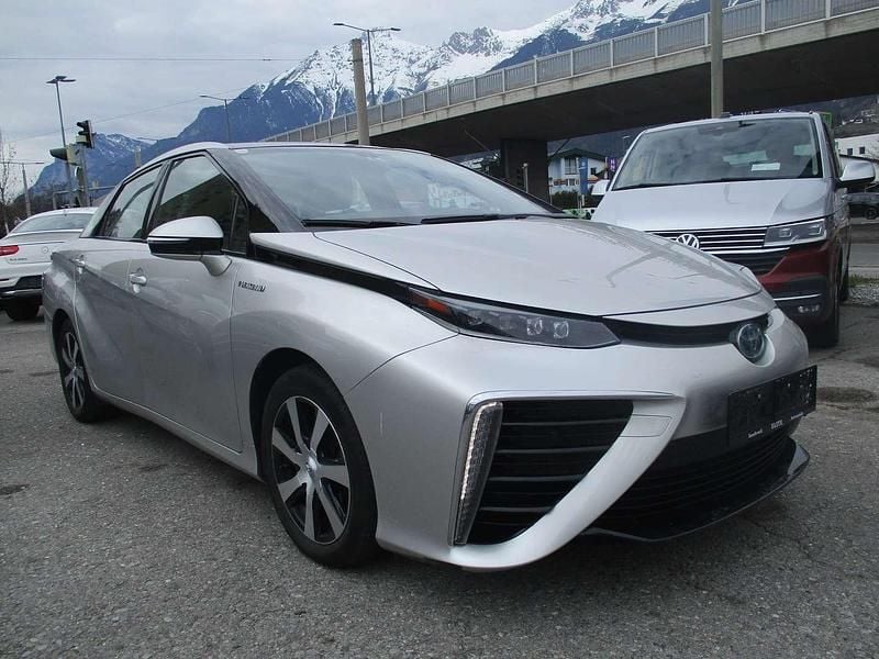 Gebraucht Toyota Mirai Executive 154 PS (113 kW) 2016 Grau Limousine