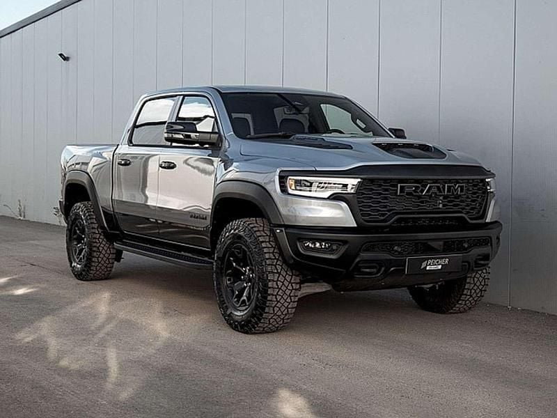 Silber Neu 2025 Dodge Ram Abholung | € 135.588 - Bild 1/4