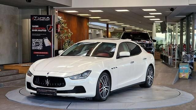 Gebraucht Maserati Ghibli 411 PS (302 kW) 2015 Weiß Limousine