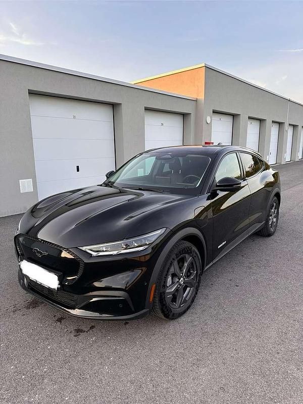 Gebraucht Ford Mustang Mach-E Standard Range 197 kW (269 PS) 2022 SUV