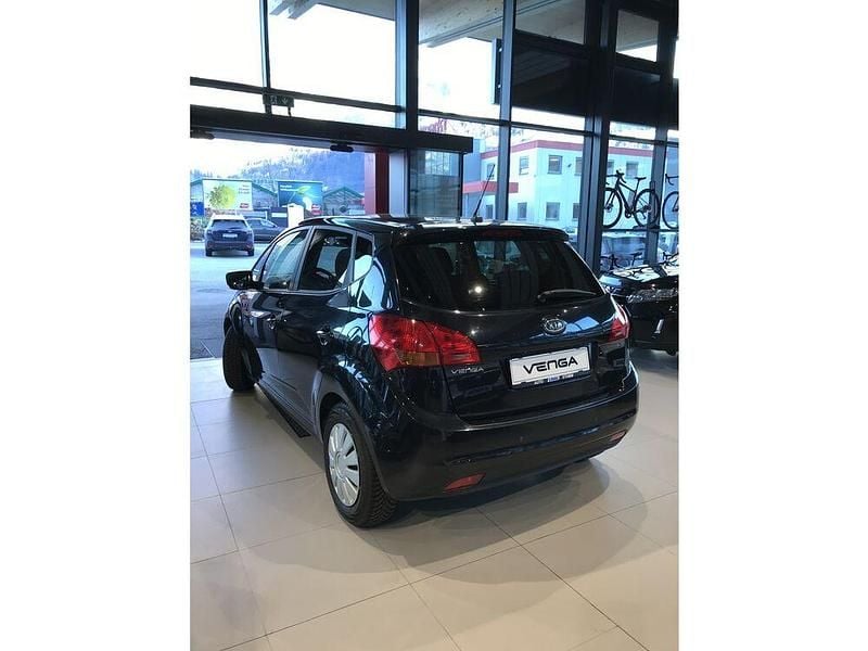 Gebraucht Kia Venga Motion 125 PS (91 kW) 2010 Kleinwagen