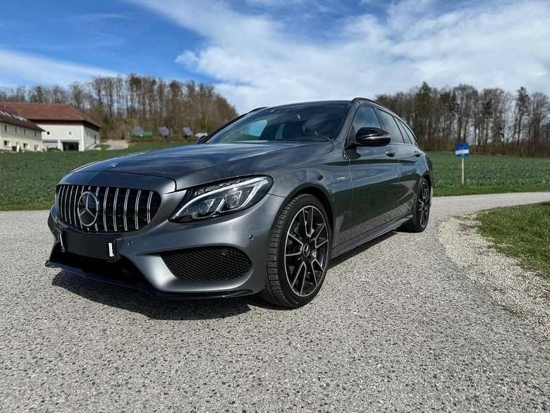 Grau Gebraucht 2017 Mercedes C43 AMG AMG Kombi | € 37.500 (Fairer Preis) - Bild 1/4
