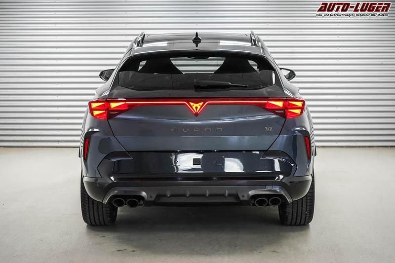 Neu Cupra Formentor VZ 2025 Magnetic grau metallic (s7) SUV