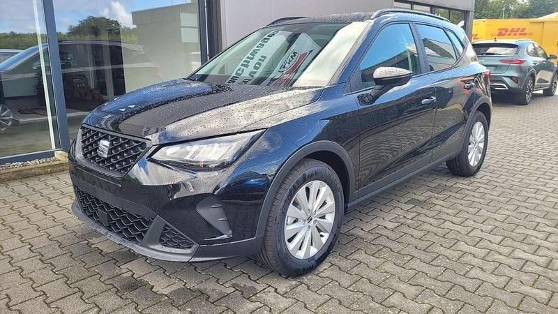 Neu Seat Arona Style 95 PS (69 kW) 2025 Schwarz SUV