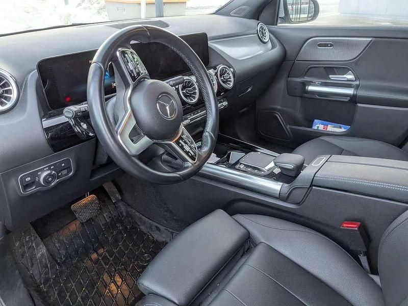 Gebraucht Mercedes EQA300 167 kW (228 PS) 2023 Silber SUV