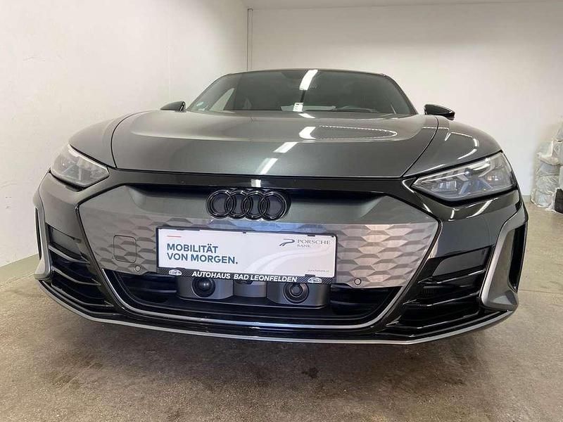 Gebraucht Audi e-tron GT quattro Ambiente 139 kW (190 PS) 2023 Dunkelgrau  metallicperleffekt Limousine