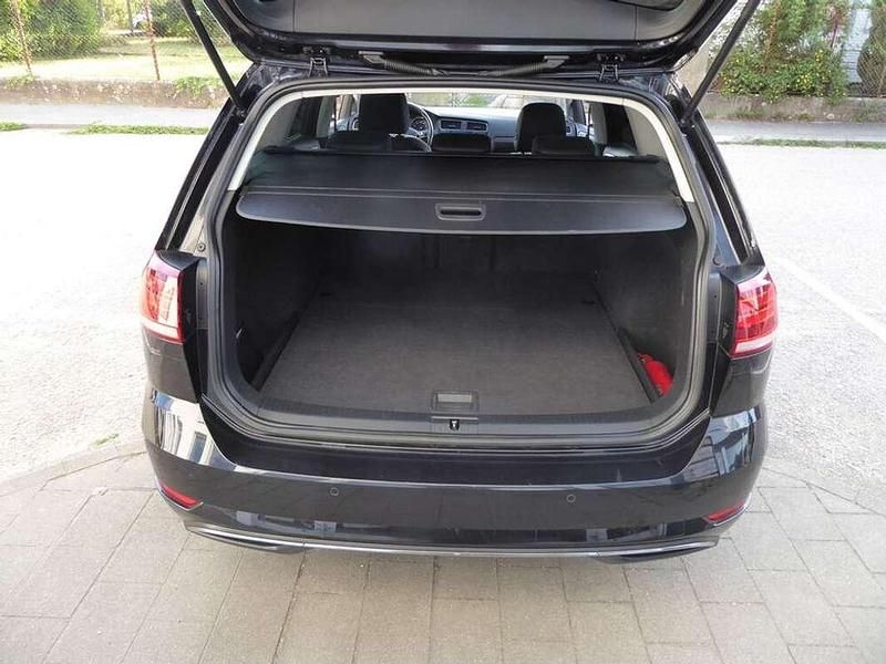 Gebraucht VW Golf VII 116 PS (85 kW) 2020 Schwarz Kombi