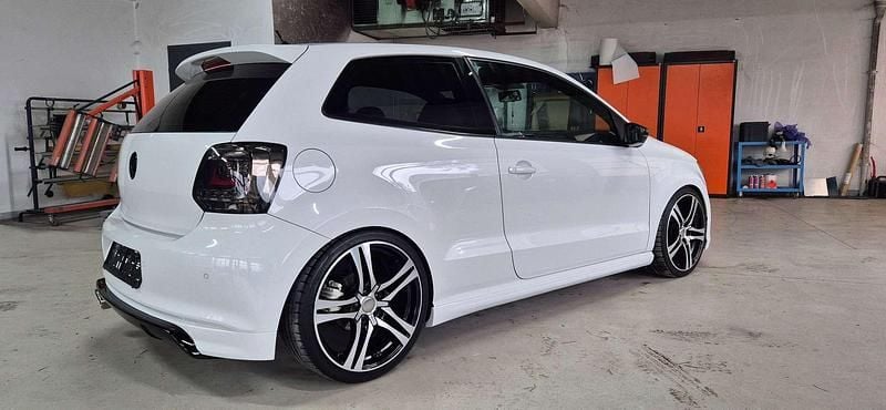 Gebraucht VW Polo R-line 105 PS (77 kW) 2013 Weiß Kleinwagen