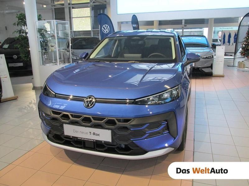 Mittelblau metallic Neu 2025 VW T-Roc Life SUV | € 32.750 (Fairer Preis) - Bild 1/4