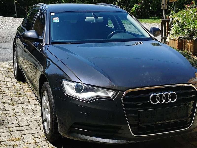 Grau Gebraucht 2011 Audi A6 Kombi | € 12.500 (Fairer Preis) - Bild 1/4