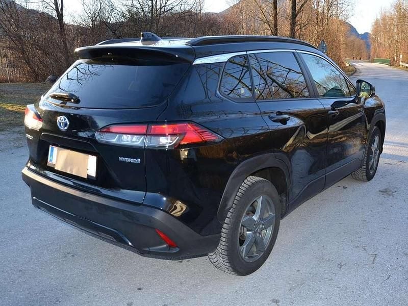 Gebraucht Toyota Corolla Cross Active 98 PS (72 kW) 2023 Schwarz SUV