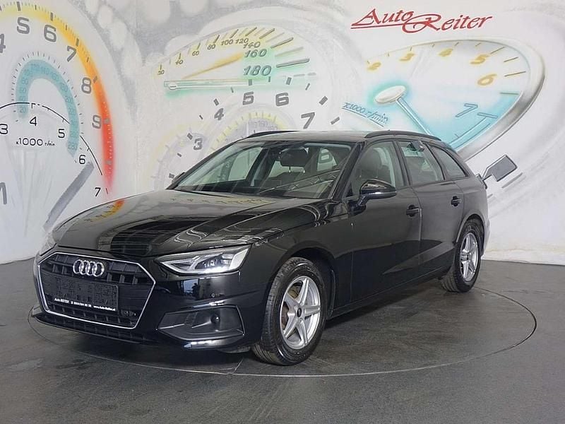 Gebraucht Audi A4 Design 163 PS (119 kW) 2022 Schwarz Kombi