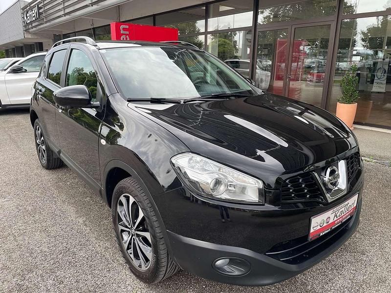 Schwarz Gebraucht 2013 Nissan Qashqai 360º SUV | € 10.990 (Fairer Preis) - Bild 1/4