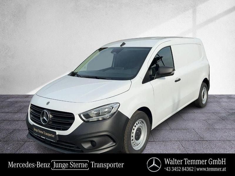 Weiß Gebraucht 2024 Mercedes Citan 110 Van | € 25.850 (Fairer Preis) - Bild 1/4
