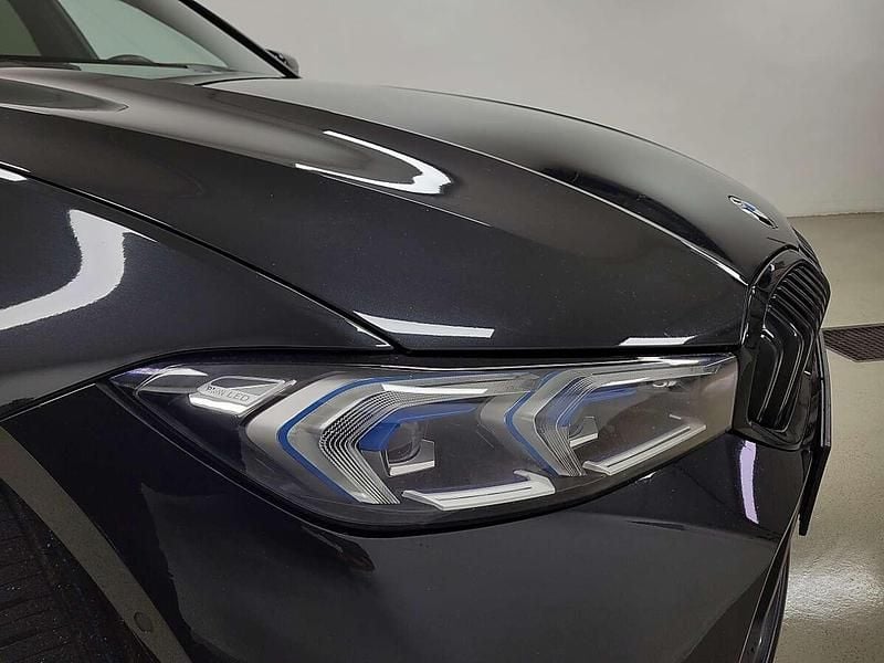 Gebraucht BMW 318 M Sport 150 PS (110 kW) 2022 Schwarz Kombi