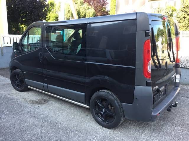 Opel Vivaro Combi L1h1 2 0 Cdti 9t Dpf 1 3 Gebraucht Opel Vivaro Combi L1h1 2 0 Cdti 9t Dpf