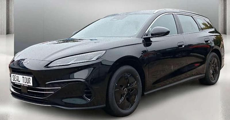 Neu BYD Seal Boost 98 PS (72 kW) 2025 Schwarz Kombi